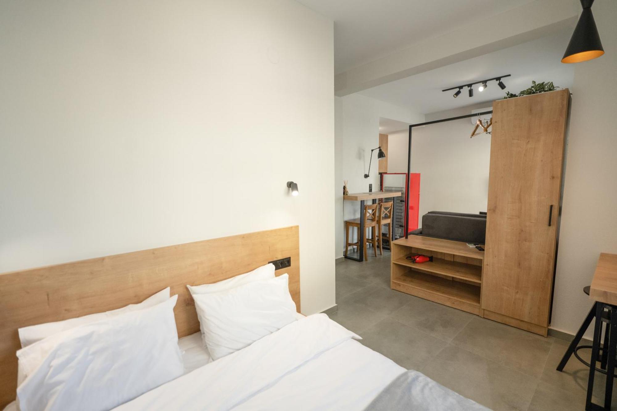 Themis Urban Stay Komotini Zewnętrze zdjęcie