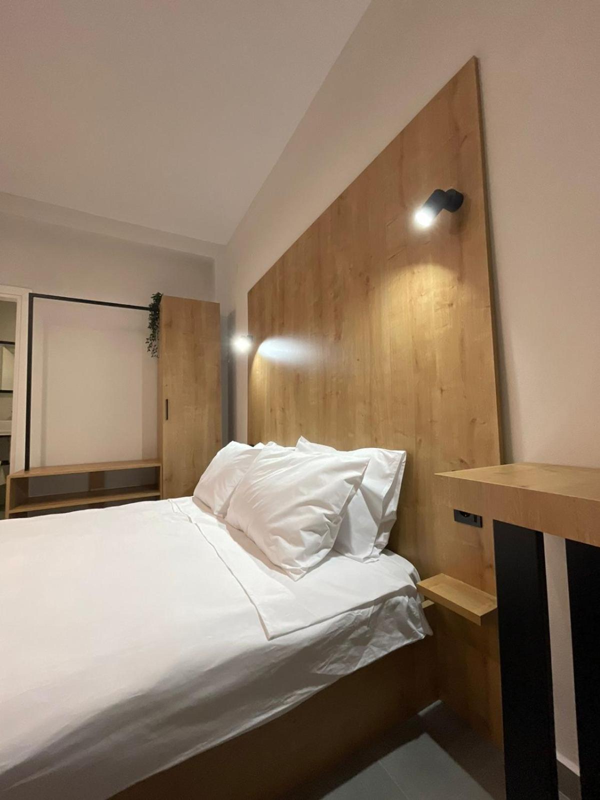 Themis Urban Stay Komotini Zewnętrze zdjęcie
